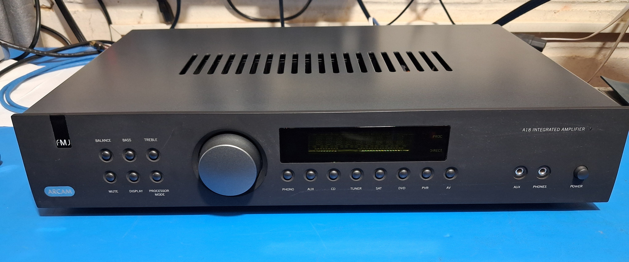 Arcam A18 FMJ Integrated Amplifier