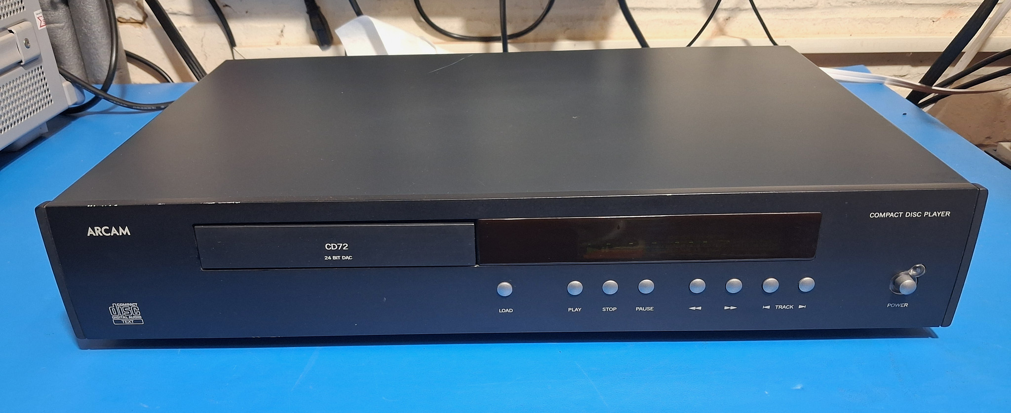Arcam CD72T CD Player in Black